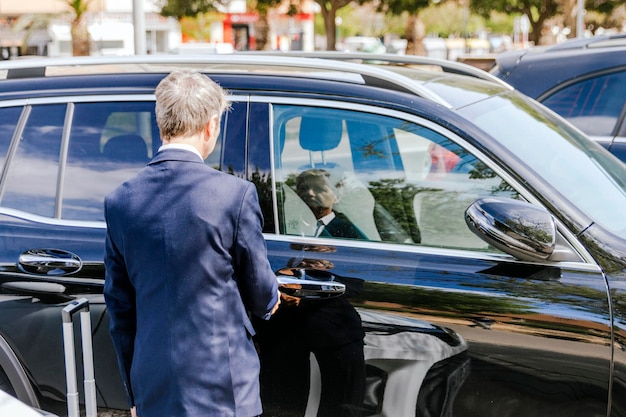 Top 5 Limousine Companies in Greece