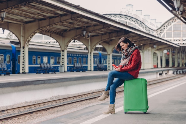 Top 5 Ways to Get From Jaipur Airport to Jaipur Railway Station - A Quick Guide