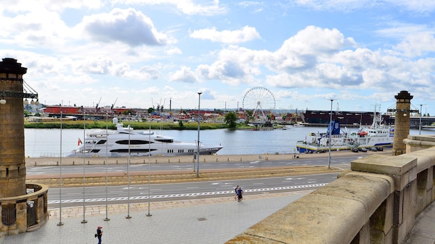 Top 5 Ways to Get From Southampton Airport to Portsmouth