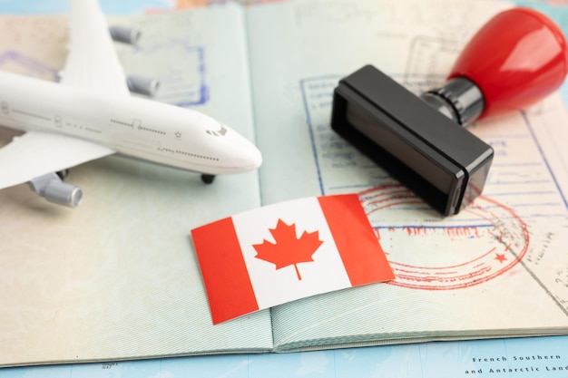 Advisories for Canadians Traveling to the U.S. Amid New Policies