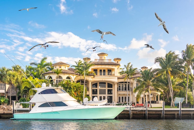 Discover amazing places in Venice, Florida