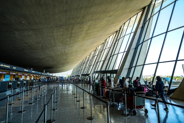 Washington Dulles Airport Transfer - Your Guide to IAD Shuttles, Taxis, and Private Rides