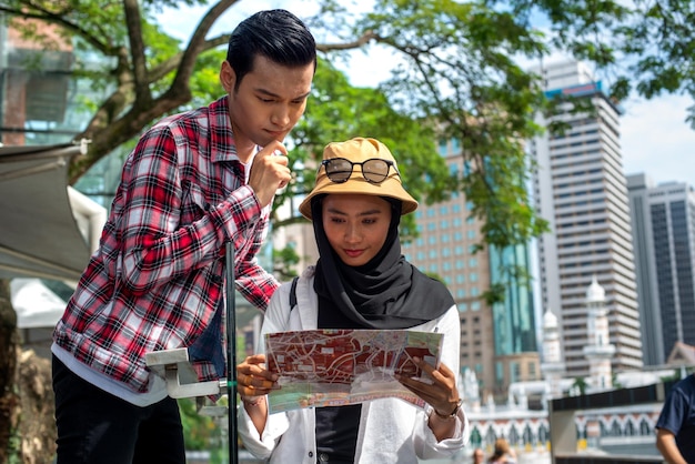 Malaysian Holidaymakers Choose Whoosh Train to Explore West Java’s Top Destinations