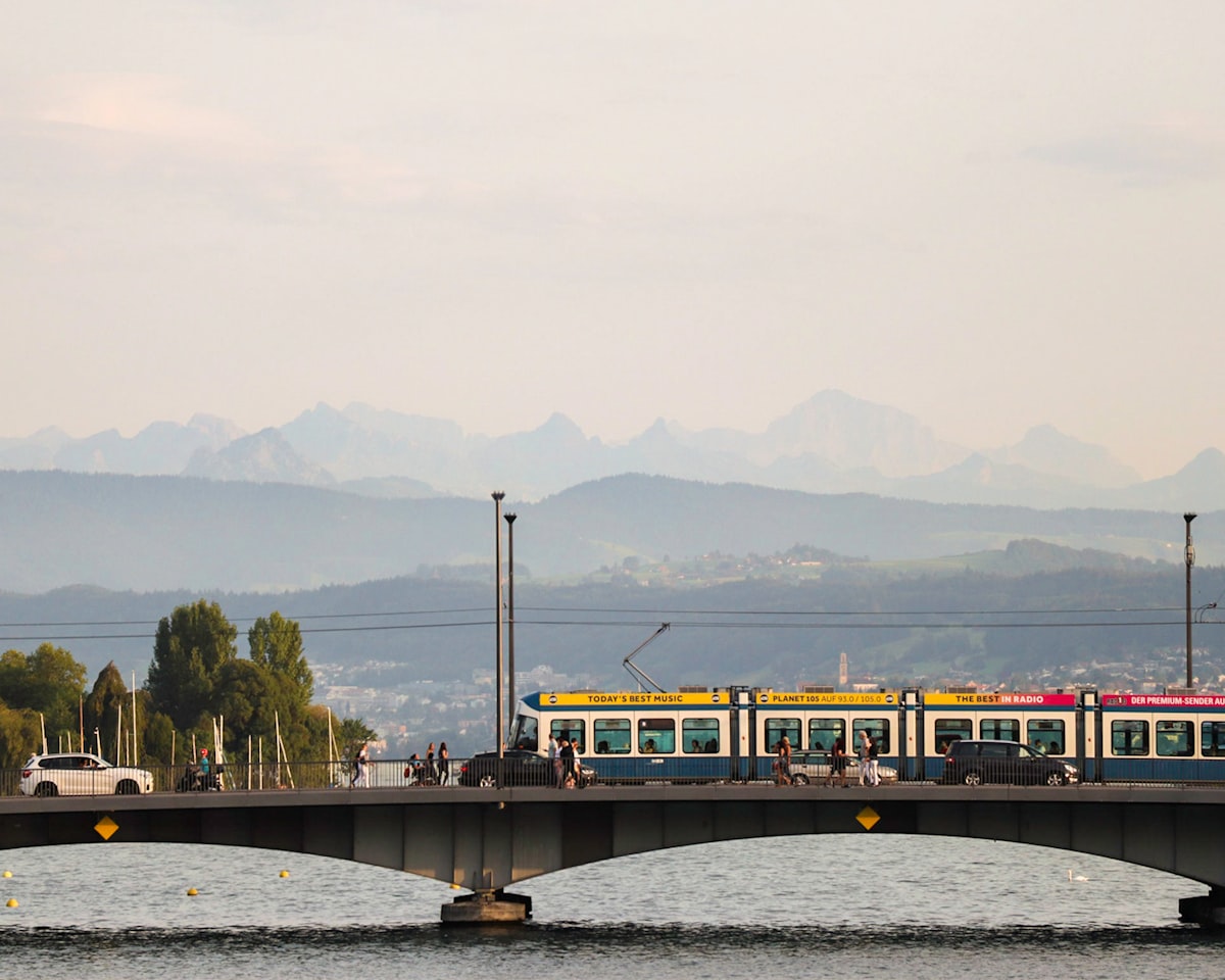 Zurich Airport Transfers - How to Get to the City Center from the Airport