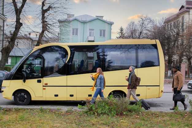How to Choose the Right 9-Seater Minibus for Your Group Size and Itinerary