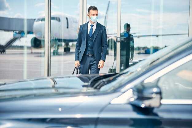 Abu Dhabi International Airport Taxi Transfer - Fast & Reliable Transfers To and From AUH Abu Dhabi International Airport Taxi Transfer: Fast & Reliable Transfers To and From AUH