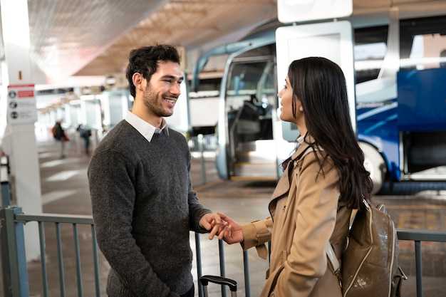 Compare Transfer Options: Taxi, Rideshare, Train, and Buses