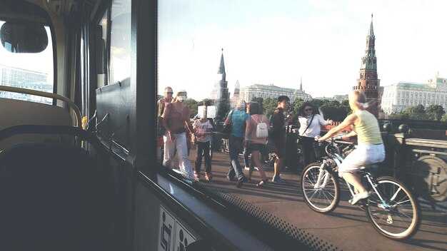 Payment Methods and Passes: OV-Chipkaart, Day Passes, and Contactless