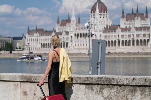 Arrival in Budapest - Essential Guide to Getting There and Getting Around