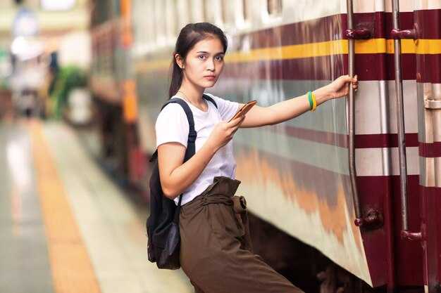 Bangkok to Chiang Mai Travel Guide - How to Get There by Flight, Train, or Bus