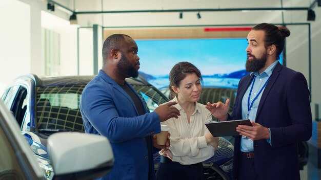 Timelines: Typical Travel Duration and Best Times to Book