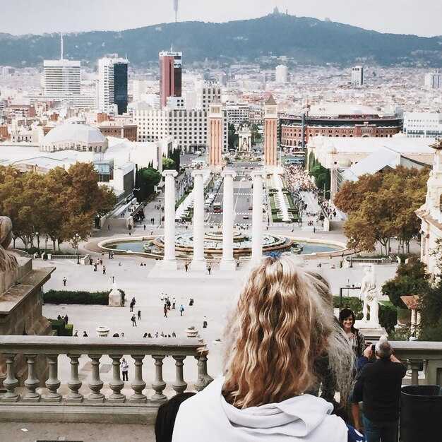 Cava Tastings and Tours: Where to Learn and Savor Nearby