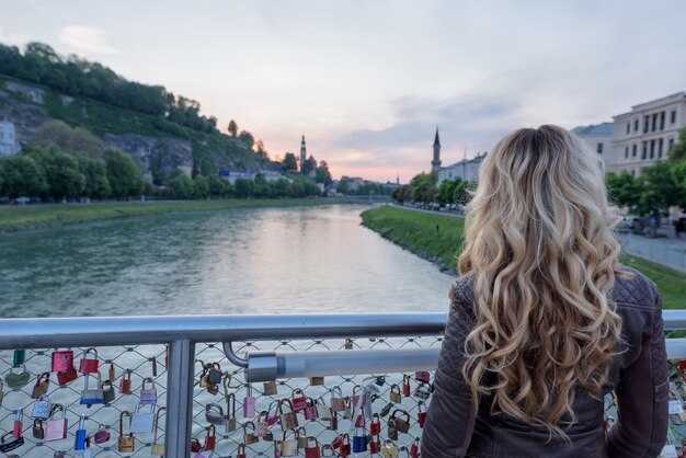 Budapest - Your Complete Guide to the Pearl of the DanubeThe line above is the SEO title in English, formatted as requested.