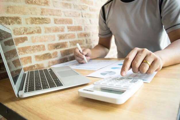 Calculați comisioanele la plățile facturilsau cu un instrument de urmărire a comisionului