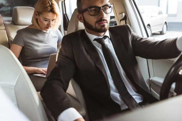 Private Chauffeur vs Shared Airport Transfer: When to Choose Each Option and Typical Price Ranges