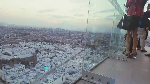 City Gate Hotel Thessaloniki Airport: Breakfast, dining options, and nearby eateries