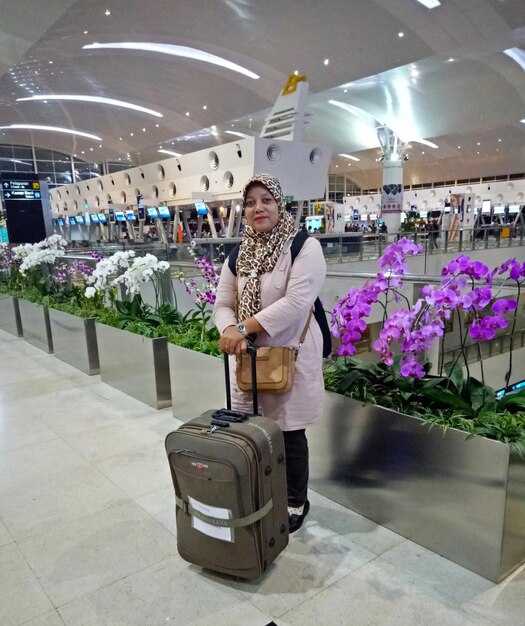 Doha DOH Airport Guide - Hamad International Airport Tips, Transport, and Amenities