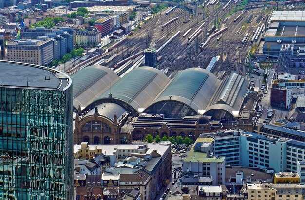 Practical Tips: Luggage, Accessibility, and Real-Time Updates