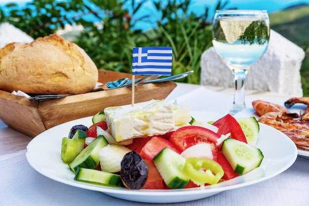 Reading Timetables: Seasonal Schedules, Frequency, and Last-Minute Departures