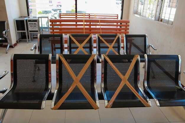 Operating Hours and Arrival Tips for LGA Sky Clubs