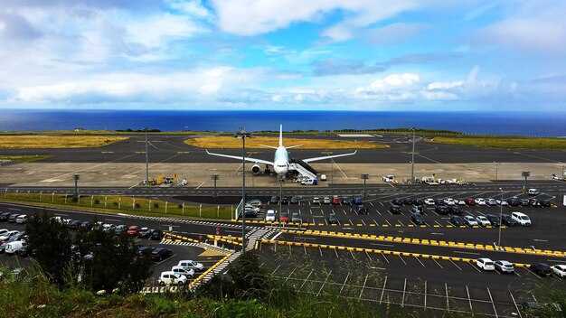 On the island: moving between towns and across the islands