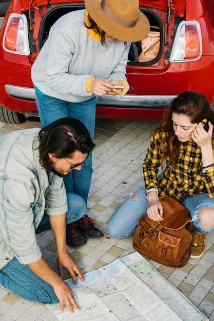 Travel fashion tips: season's outfits that keep you comfortable and stylish on frequent trips