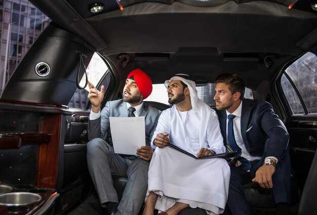 Distance and travel times Cairo to Hurghada: estimating by air, bus, and train