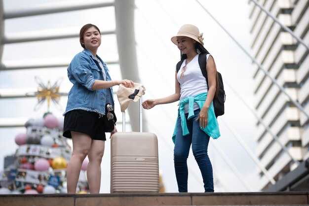 Private Arrival Transfer: What’s Included, Meet-and-Greet, and Vehicle Variants