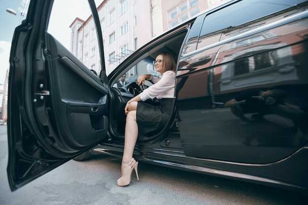 Luxury Car Services: Elite Chauffeured Vehicles for Business