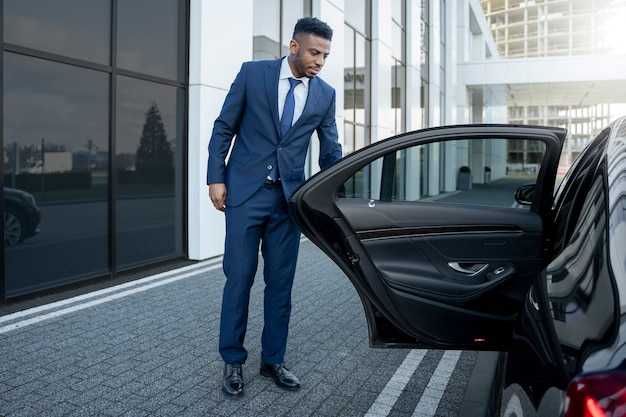 Pricing, Payment, and Flexible Cancellation for Private Transfers