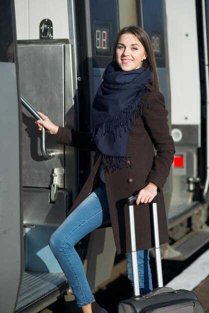 Smart Planning: Best travel times, peak vs off-peak, and avoiding delays