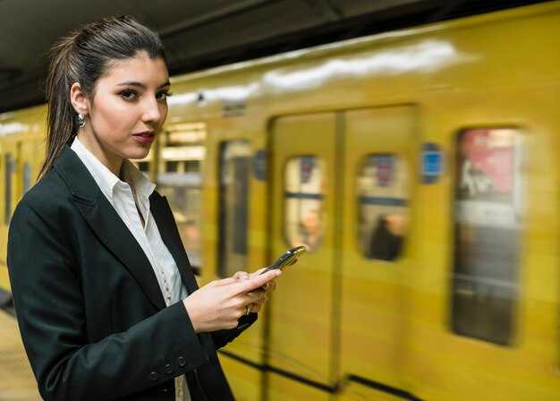 Who is most affected: neighborhood coverage and access gaps during service suspensions