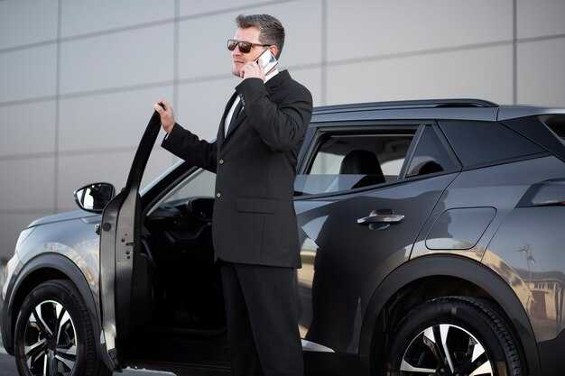 Included Services and Customization: Chauffeur, Privacy, Luggage, and Tailored Routes
