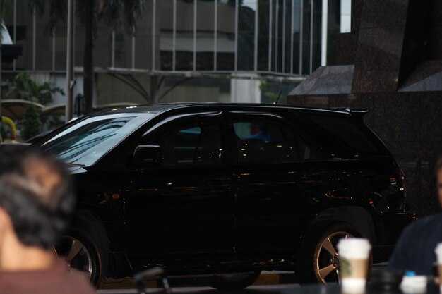 Business travel with a private chauffeur: airport transfers, meetings, and invoicing