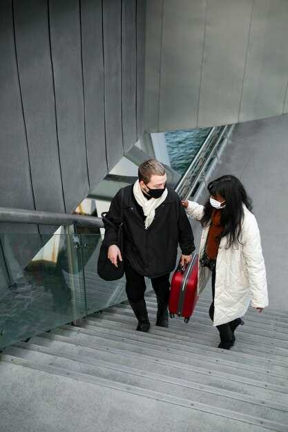 Vehicle types, capacity, and luggage policies for private transfers