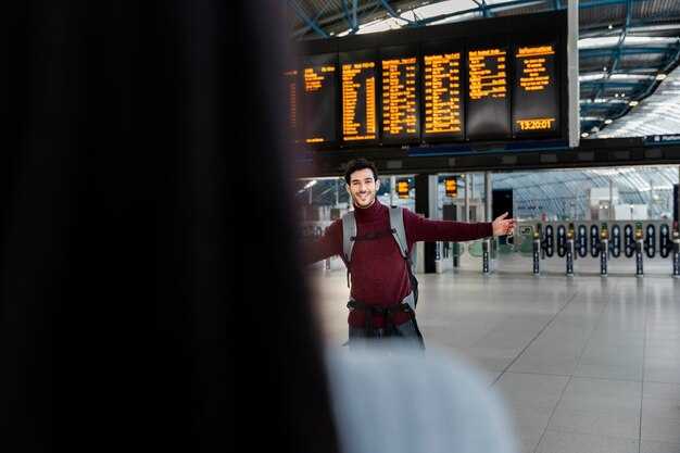 Singapore Changi Airport (SIN) Arrivals & Departures - Live Flight Status, Timetable & Updates