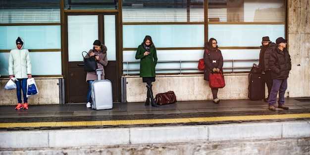 Top 5 Ways to Get From Dublin Airport to Limerick - Bus, Train, Car, Taxi & More