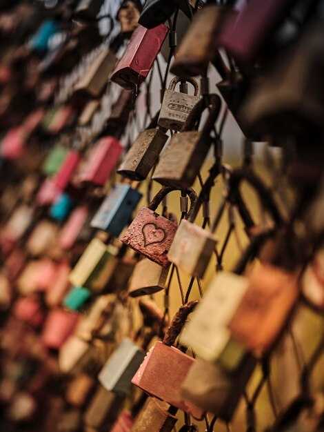 Craftsmanship and quality control: from concept to customer