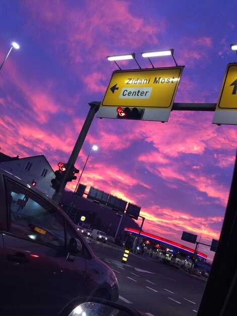 Welcome to Harry Reid International Airport: Las Vegas Travel Guide, Terminal Maps, Flights & Tips