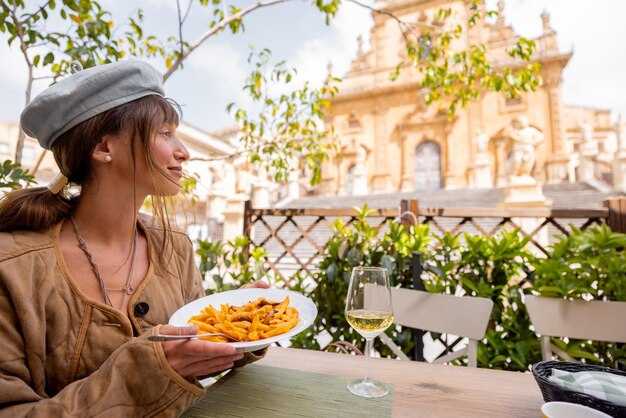 Best Time to Visit The Spanish Steps for Quiet Mornings
