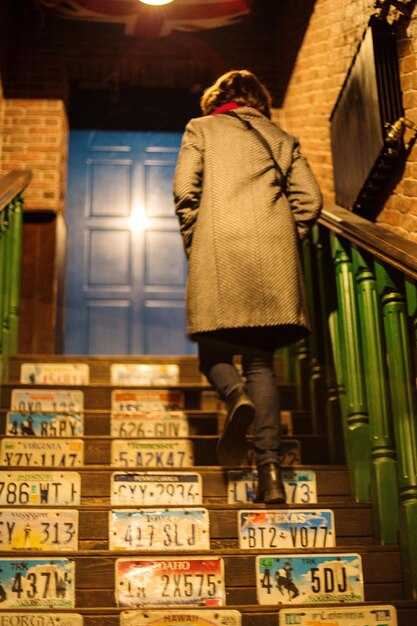 Store Your Bags Near Santa Justa: How Stasher Works, Safety, and Pricing