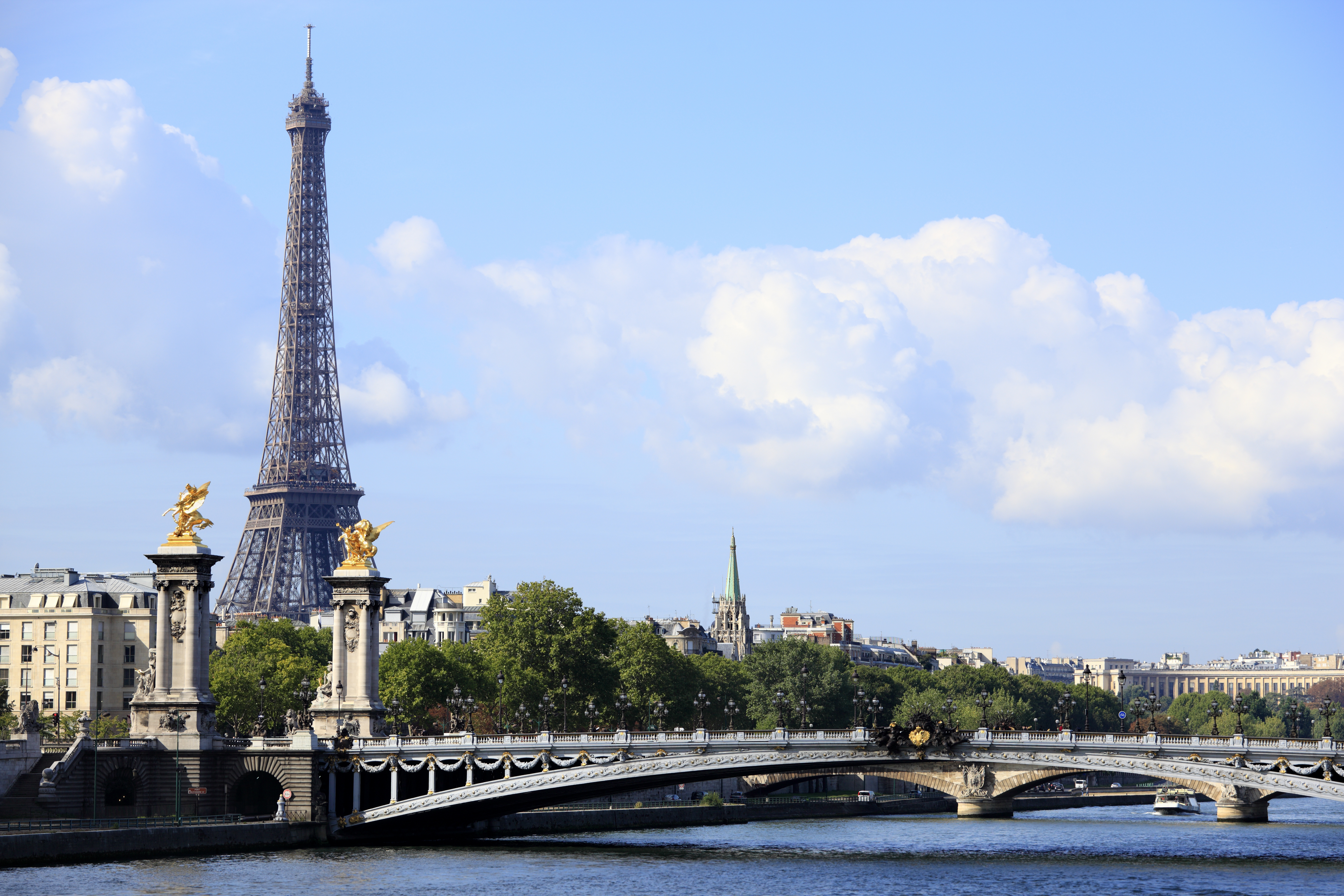 How to Get from Paris-Orly Airport to the City Centre