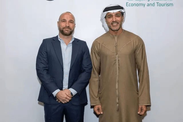 Parceria estratégica entre o Dubai DET e o Premier Inn para melhorar a experiência dos visitantes