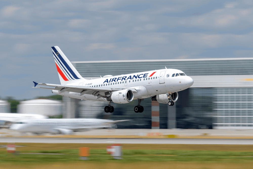 Transforming Airline Operations: A Collaboration Between Accenture and Air France-KLM