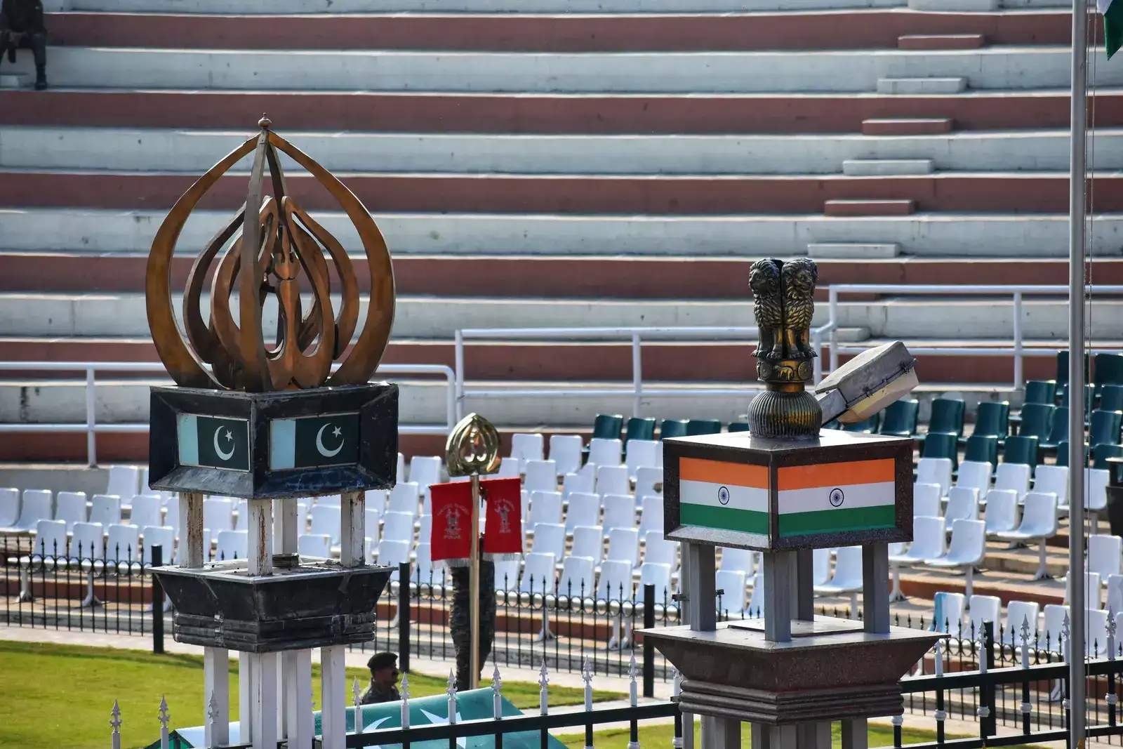 Regional Conflict's Influence on Border Tourism and Its Revival Prospects