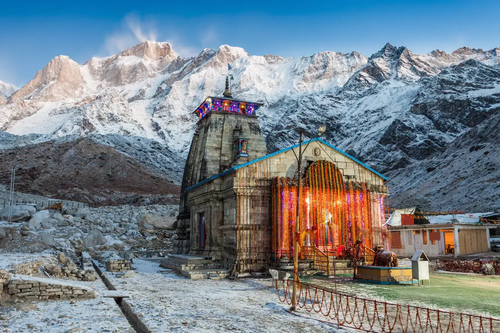 Surge in Visitors to Kedarnath Dham Exceeds 700,000, Enhancing Local Empowerment
