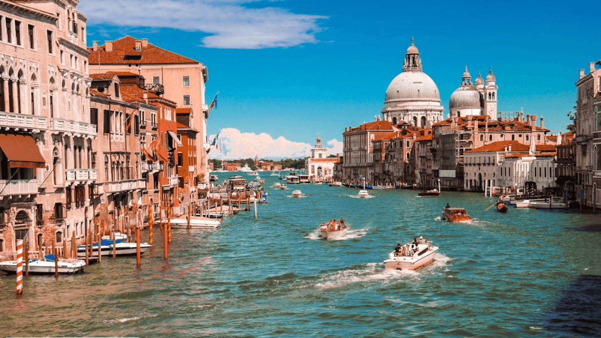 Italy's Tourism Sector Expected to Reach €60.4 Billion by 2025
