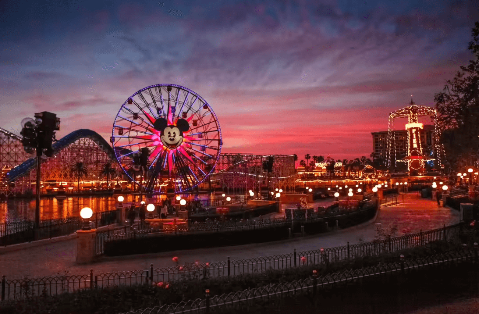 Gurgaon Plans for a Disneyland: Transforming Tourism and Transport