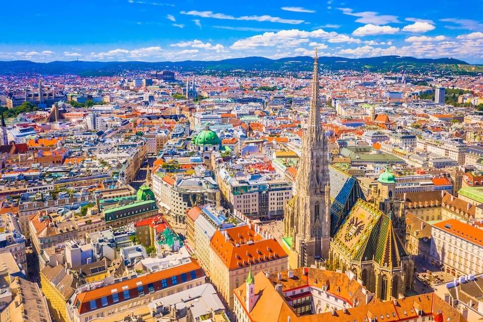 Essential Travel Guide for Vancouver Visitors to Vienna