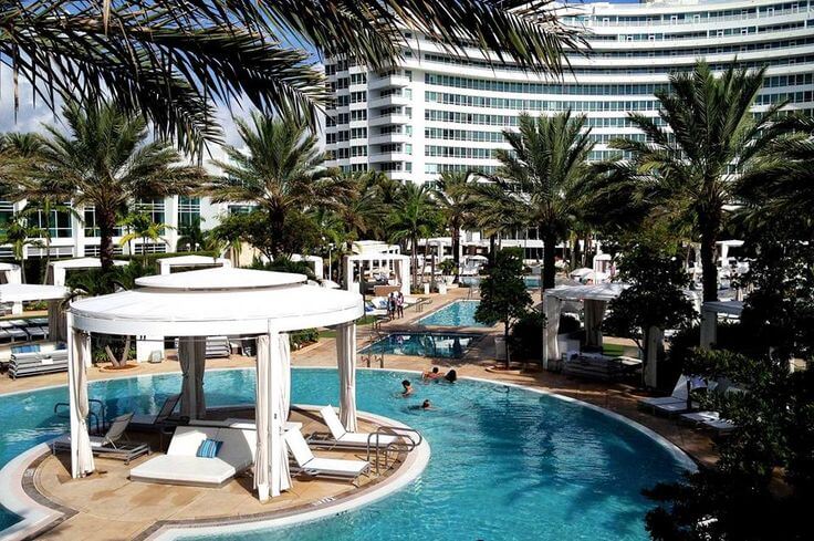 Major Redevelopment of the Outdoor Pool Deck at Fontainebleau Miami Beach